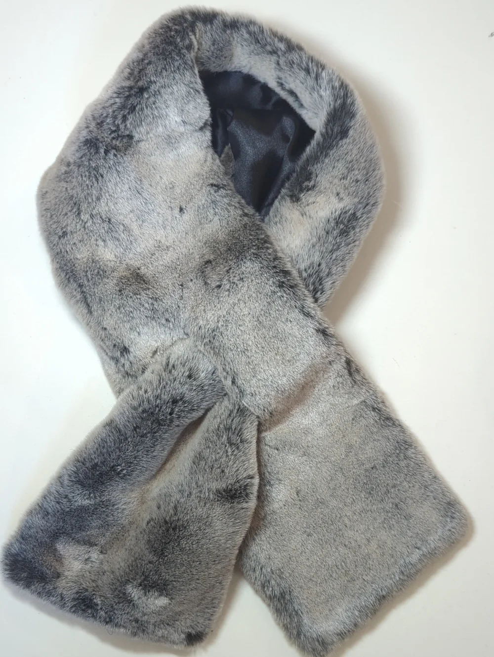 LOFT Gray Faux Fur Trim Scarf